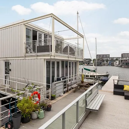 Watervilla - Amazing Floating Villa Experience-2