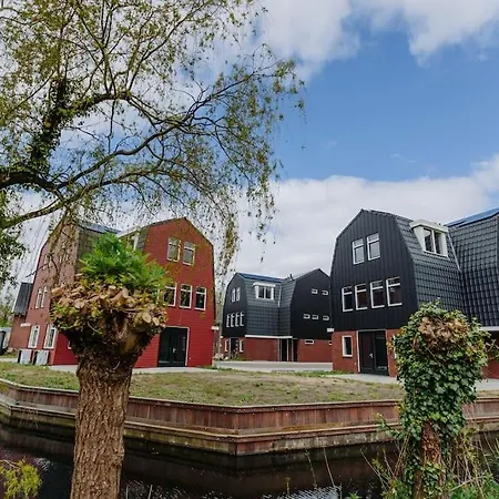 Brand new bright&luxurious villa in Amsterdam!-3