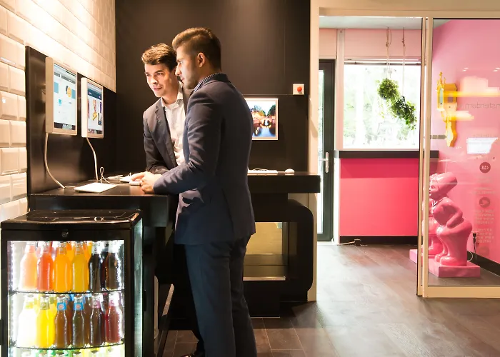 Luchthavenhotel: Qbic Hotel WTC Amsterdam