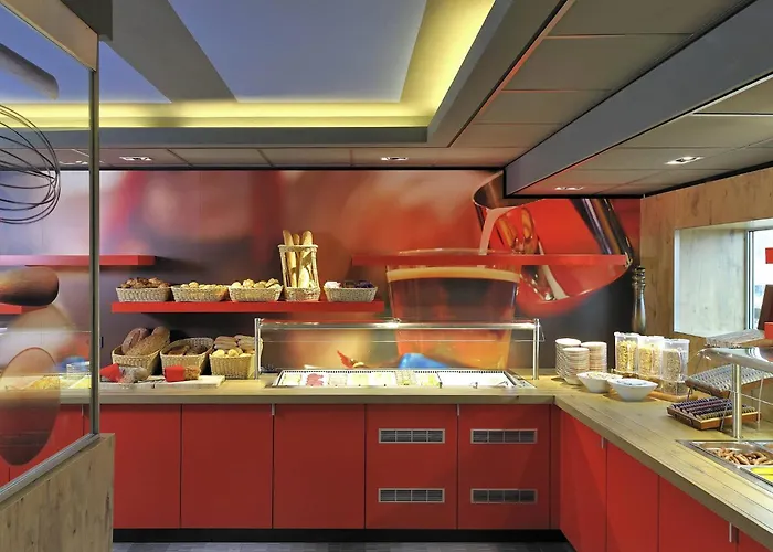 Cheap hotels Ibis Amsterdam City West
